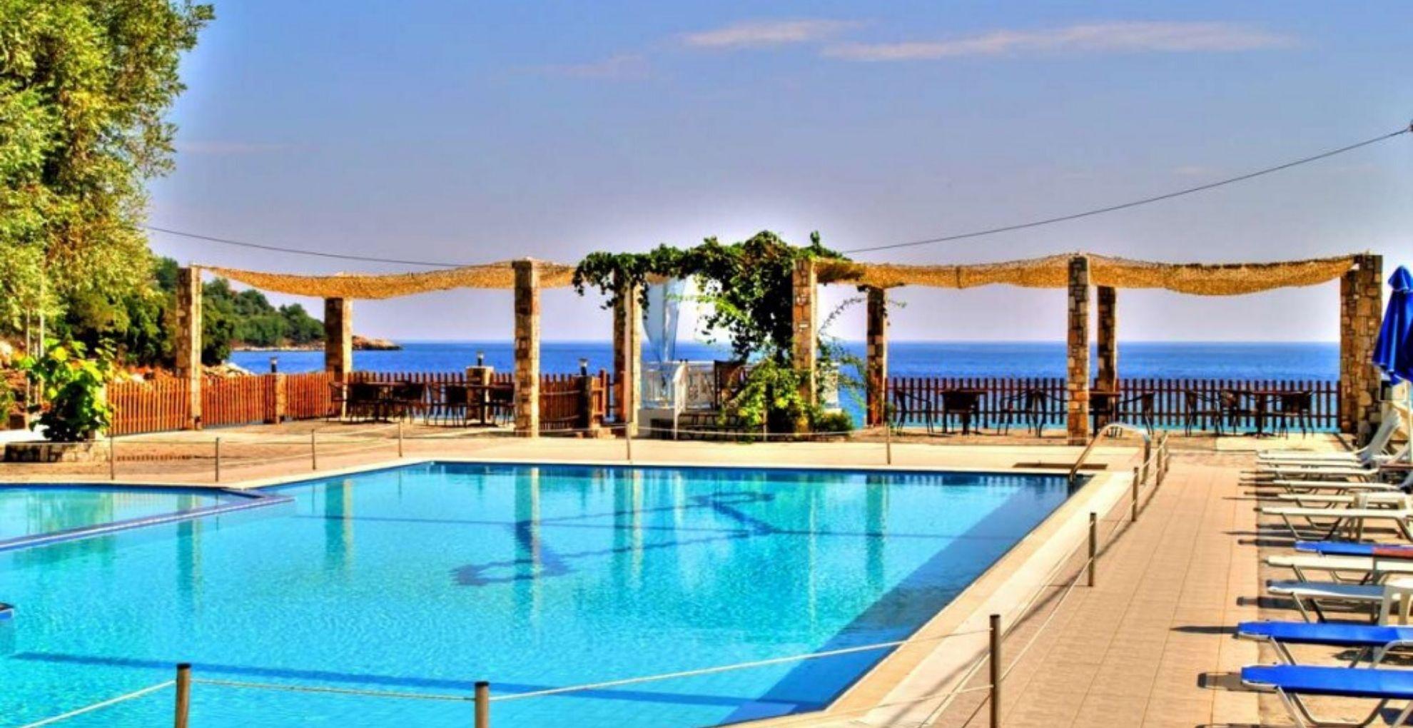 Maranton Beach Hotel كوينيرا المظهر الخارجي الصورة